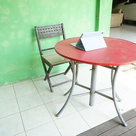 Готель Spot On 93423 Kost Berkah Near Kebun Teh Wonosari Лаванґ Екстер'єр фото
