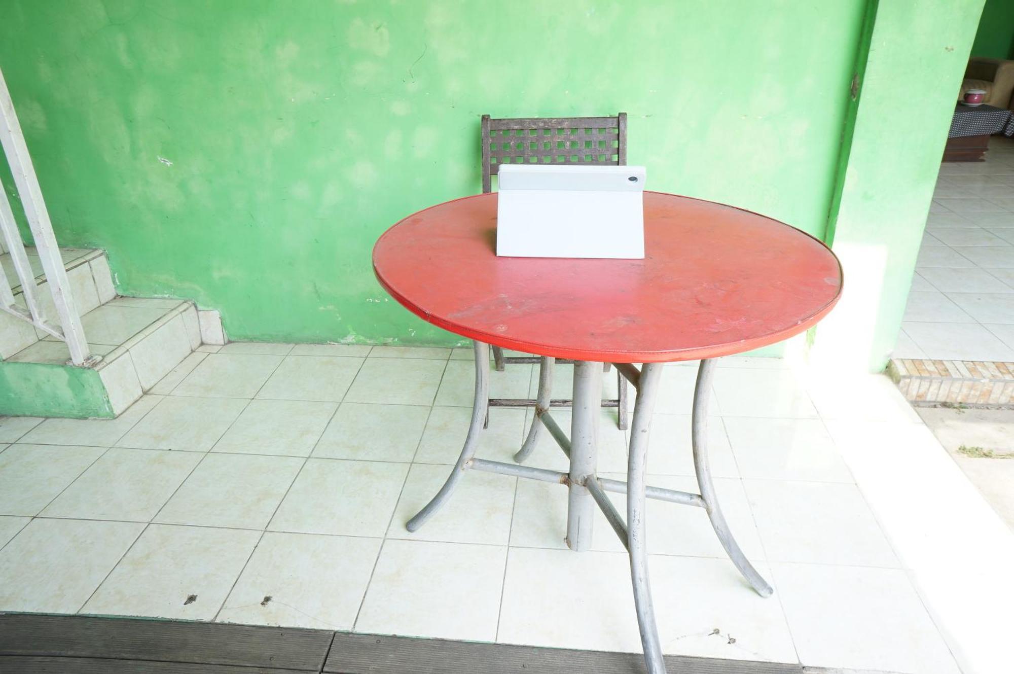 Готель Spot On 93423 Kost Berkah Near Kebun Teh Wonosari Лаванґ Екстер'єр фото